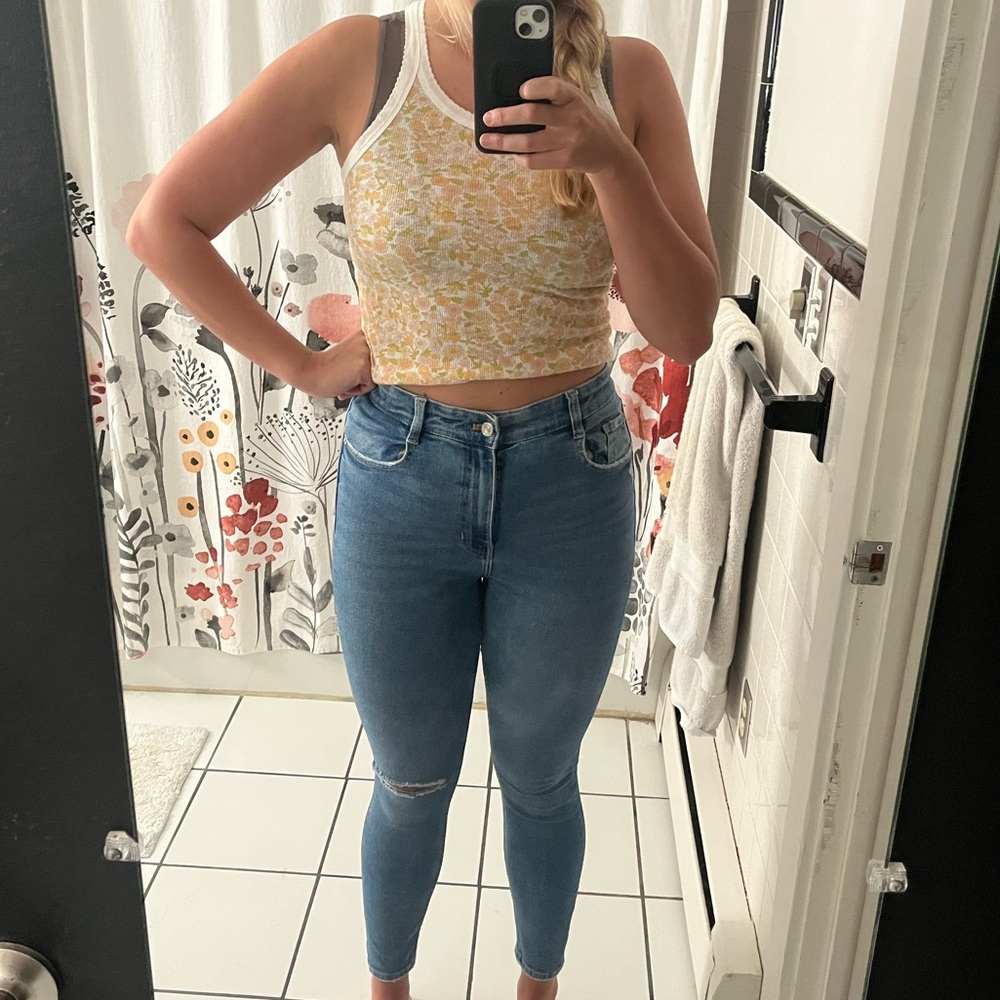 Zara jeans size 10